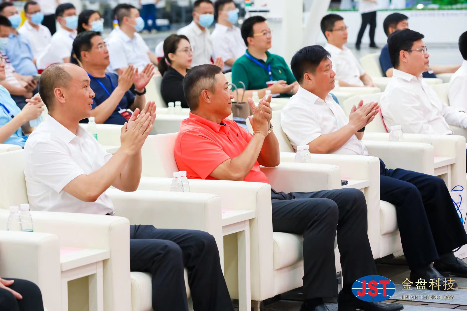 金盘科技于武汉新设电气子公司，注册资本1亿元_销售_设备_制造